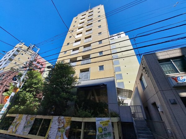 Refuge Haruru Towerの物件外観写真